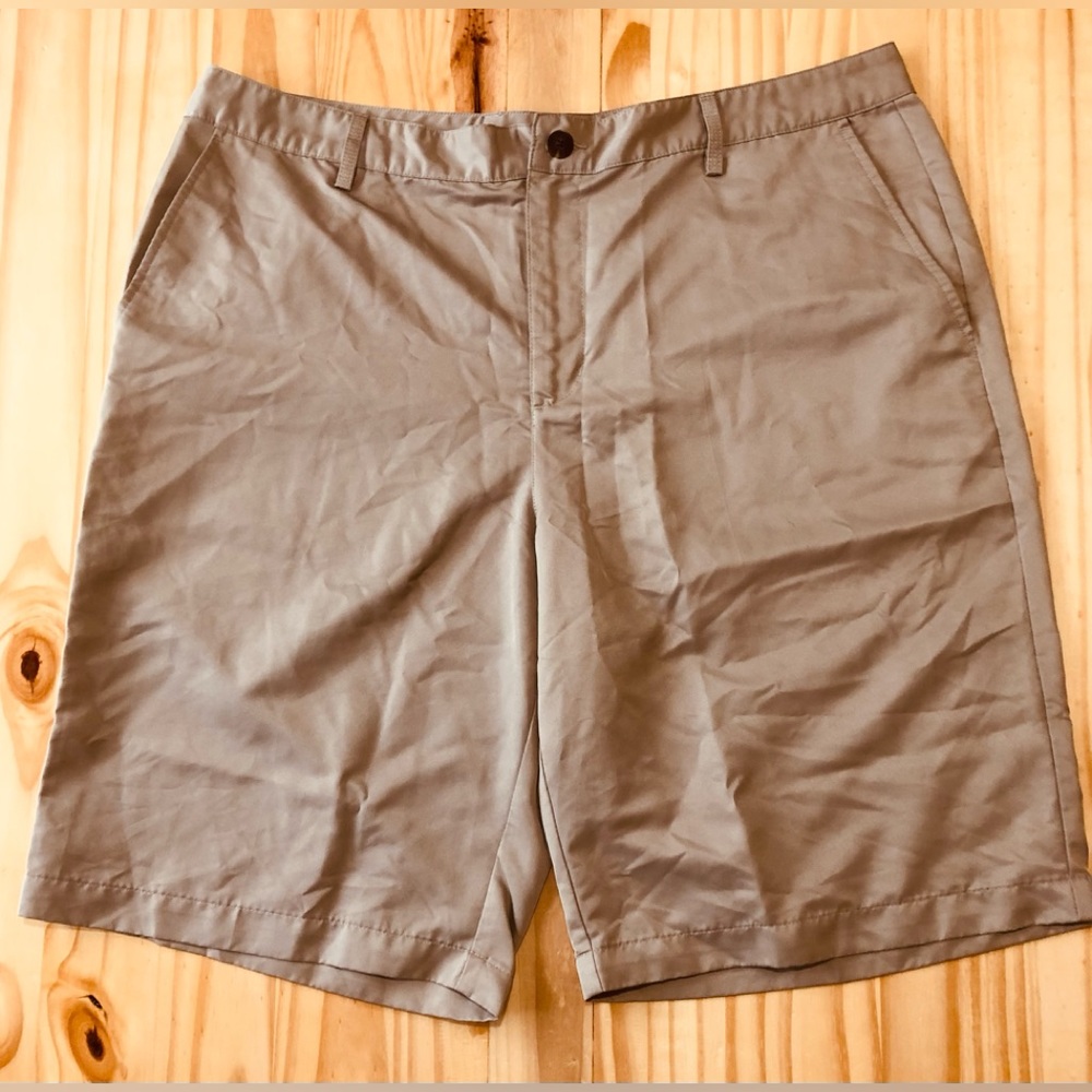 Adidas Mens Shorts 36 Golf Tan 10" Inseam Athletic Workout ClimaLite